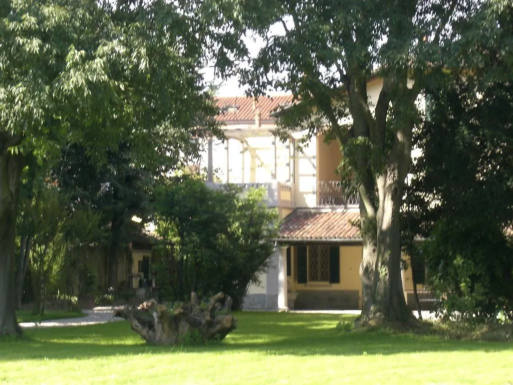 Villa Cantoni Gropello Cairoli 0*,